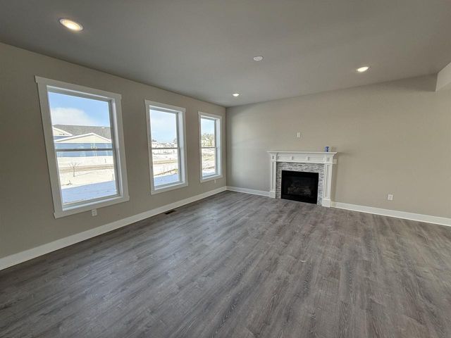 6680 Ramshorn Drive, Deforest, WI 53532