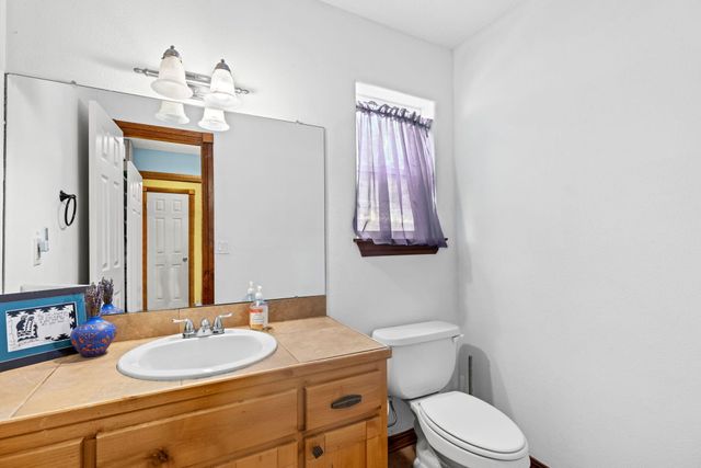 70 Steeplechase Drive, Tijeras, NM 87059