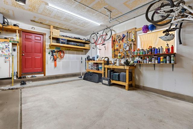 70 Steeplechase Drive, Tijeras, NM 87059