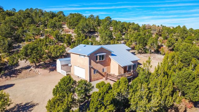 70 Steeplechase Drive, Tijeras, NM 87059