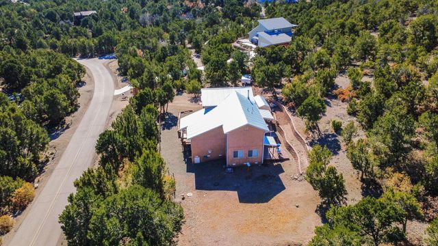 70 Steeplechase Drive, Tijeras, NM 87059