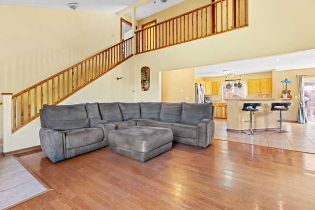 70 Steeplechase Drive, Tijeras, NM 87059