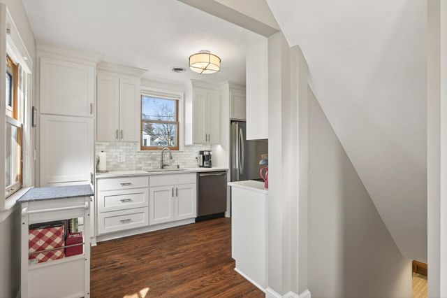 5416 14th Avenue S, Minneapolis, MN 55417