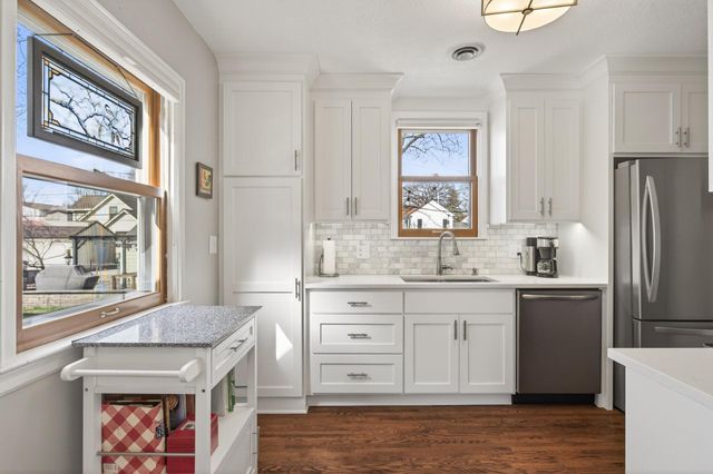 5416 14th Avenue S, Minneapolis, MN 55417