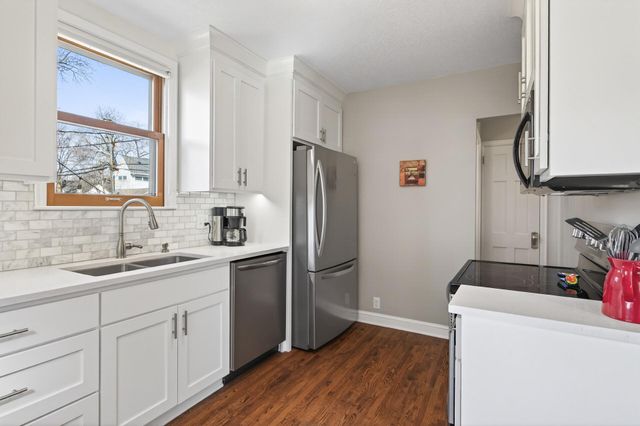 5416 14th Avenue S, Minneapolis, MN 55417