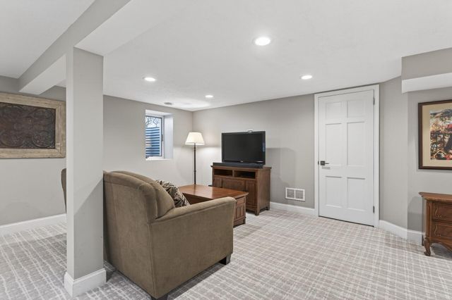 5416 14th Avenue S, Minneapolis, MN 55417