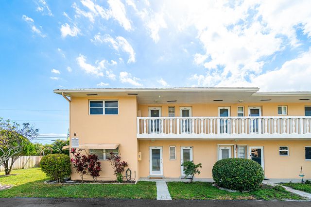 108 NE 20TH Avenue NE 201, Boynton Beach, FL 33435