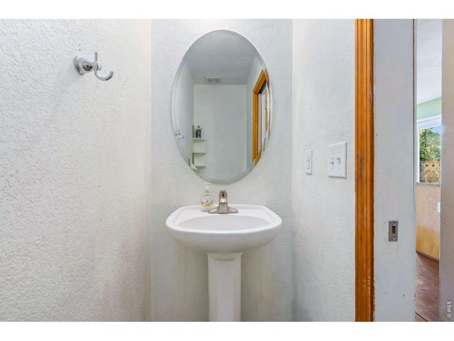 3211 White Buffalo Dr, Wellington, CO 80549