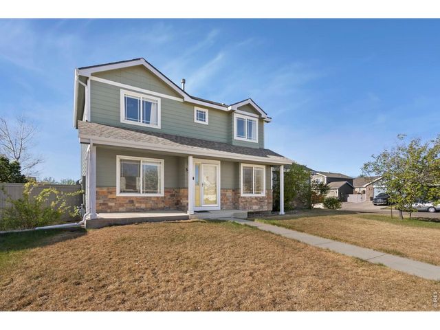 3211 White Buffalo Dr, Wellington, CO 80549
