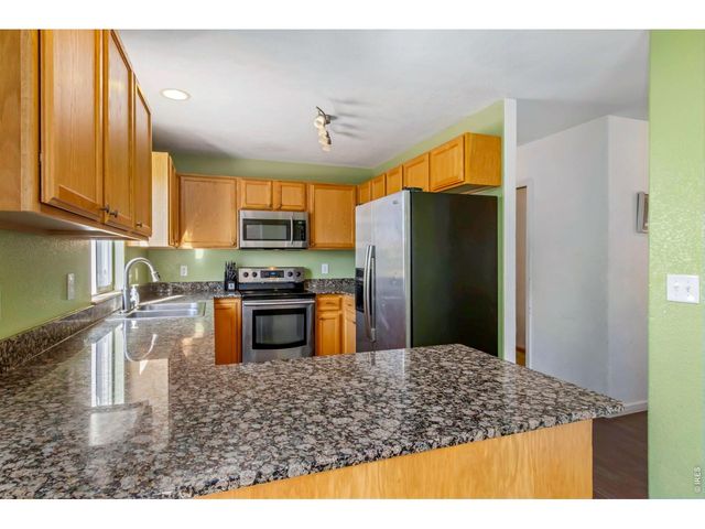 3211 White Buffalo Dr, Wellington, CO 80549