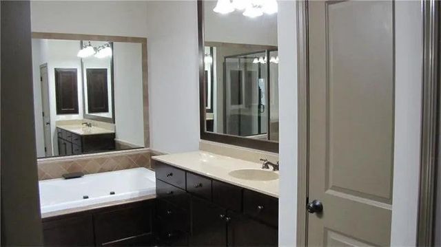 6556 Bennington Bluff Court, Mableton, GA 30126