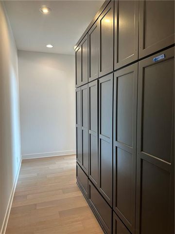 11707 W 181st Terrace, Overland Park, KS 66013