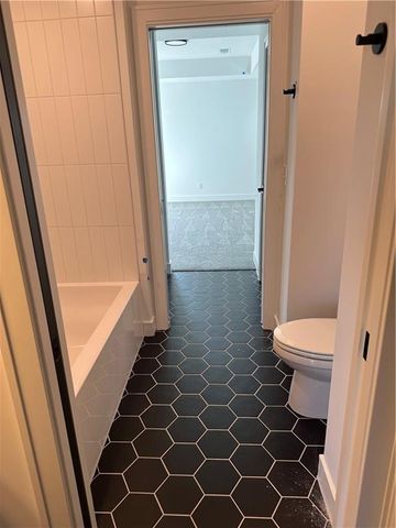 11707 W 181st Terrace, Overland Park, KS 66013