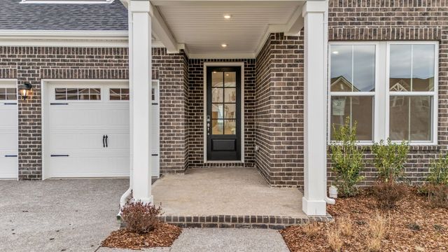 240 Pin High Drive, Mount Juliet, TN 37122