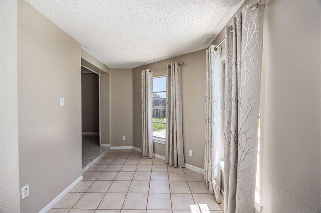 1603 E Baker Road, Baytown, TX 77521