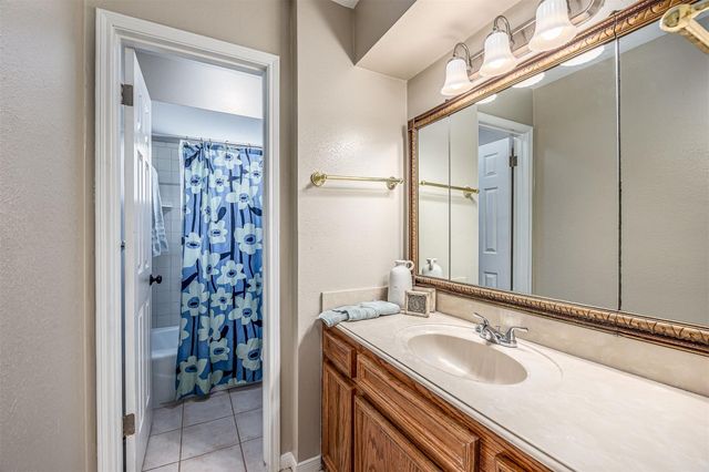 1603 E Baker Road, Baytown, TX 77521