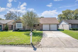 1603 E Baker Road, Baytown, TX 77521
