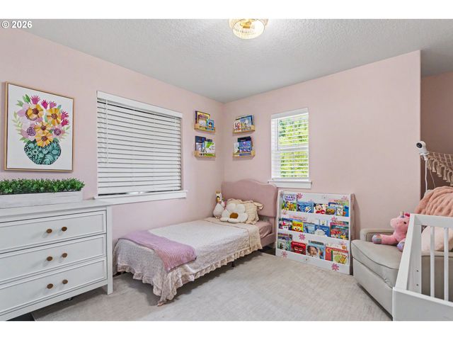 2200 S WHITE SALMON Dr, Ridgefield, WA 98642