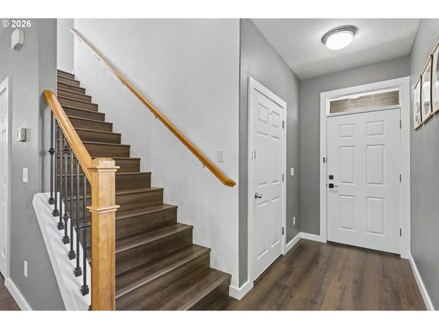 2200 S WHITE SALMON Dr, Ridgefield, WA 98642
