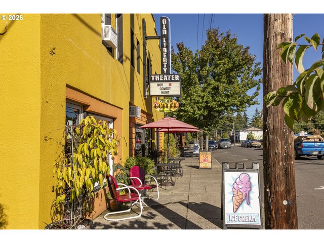 2200 S WHITE SALMON Dr, Ridgefield, WA 98642