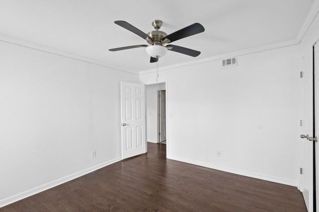 1744 Woodcliff Place NE, Atlanta, GA 30329