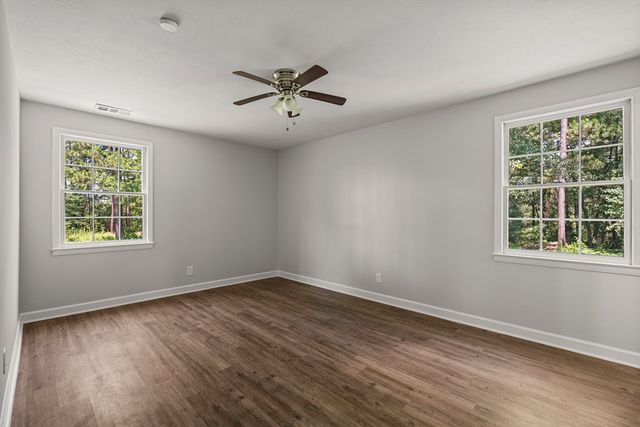 989 Lee Road 0213, Phenix City, AL 36870