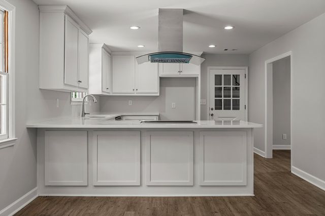 989 Lee Road 0213, Phenix City, AL 36870