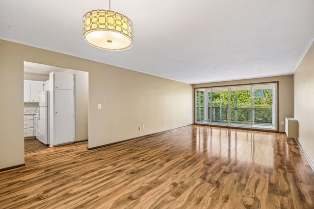 6450 York Avenue S 505, Edina, MN 55435