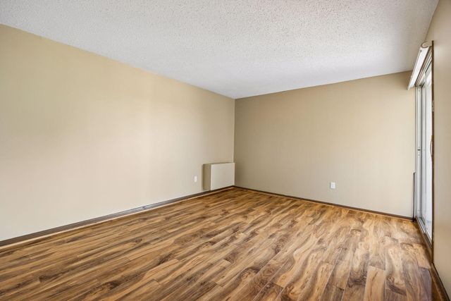 6450 York Avenue S 505, Edina, MN 55435