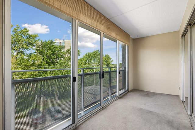 6450 York Avenue S 505, Edina, MN 55435