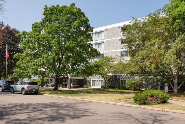 6450 York Avenue S 505, Edina, MN 55435