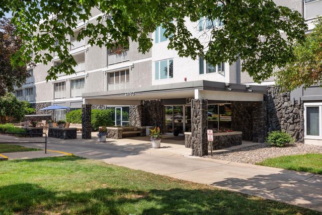 6450 York Avenue S 505, Edina, MN 55435