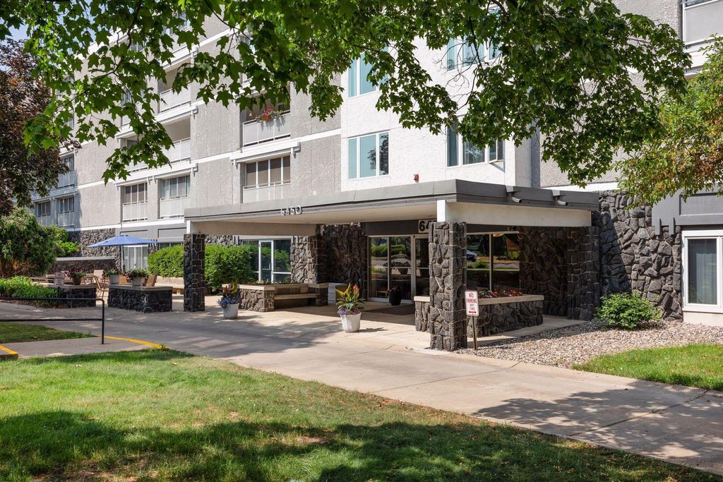 6450 York Avenue S 505, Edina, MN 55435 — photo 5