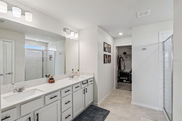 2210 LOVELY LANE, Davenport, FL 33896