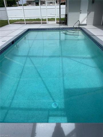 1154 SW 47th TER, Cape Coral, FL 33914