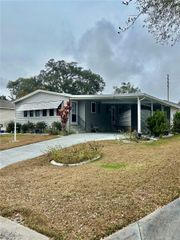 729 CAMELIA COURT, The Villages, FL 32159