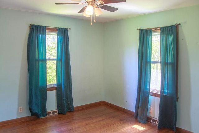 545 JEFFERSON Circle, Liberty, MO 64068