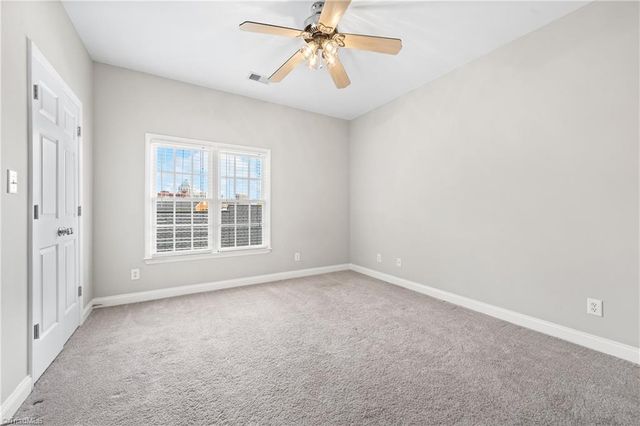 205 Southside Square, Greensboro, NC 27406