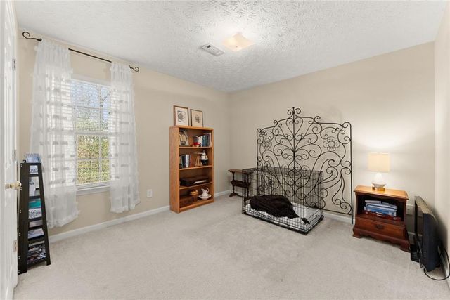 4654 Middleboro Lane, Gainesville, GA 30506