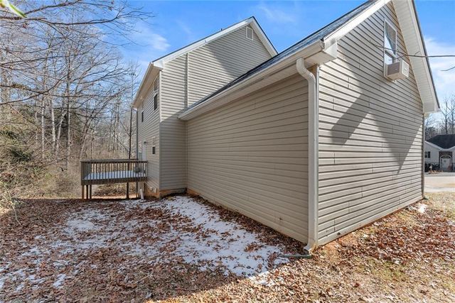 4654 Middleboro Lane, Gainesville, GA 30506