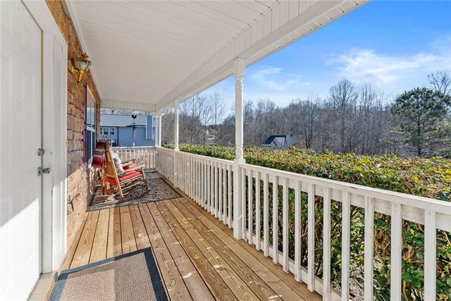 4654 Middleboro Lane, Gainesville, GA 30506