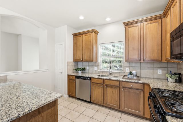 8801 Trolley Trail, Mckinney, TX 75070