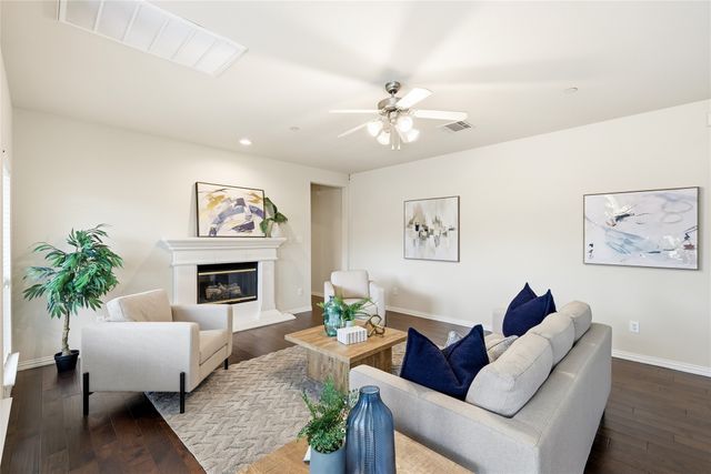 8801 Trolley Trail, Mckinney, TX 75070