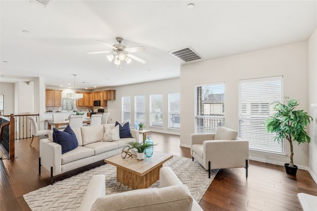 8801 Trolley Trail, Mckinney, TX 75070