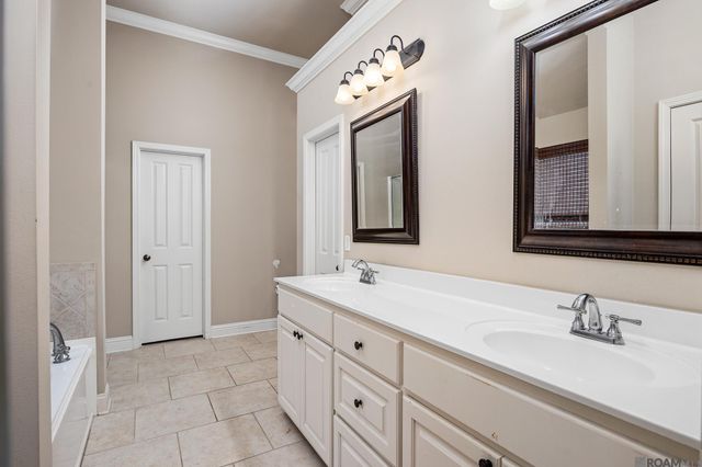 41444 Stonebrook Ave, Prairieville, LA 70769