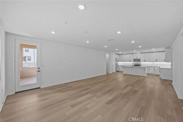 6137 Valentina Way 201, Eastvale, CA 92880