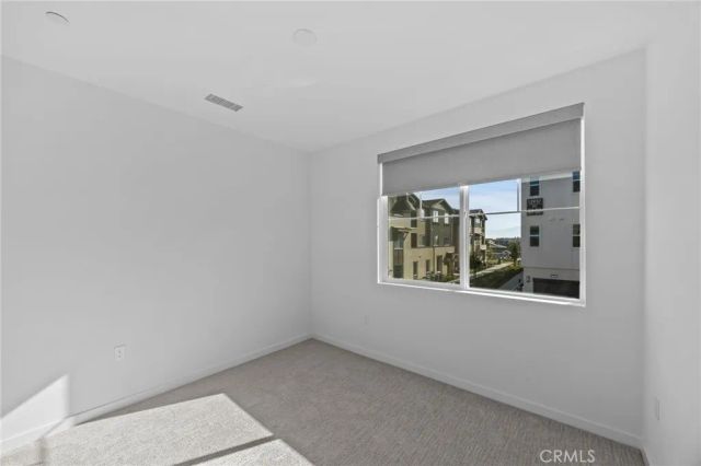 6137 Valentina Way 201, Eastvale, CA 92880