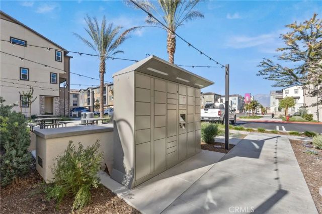 6137 Valentina Way 201, Eastvale, CA 92880