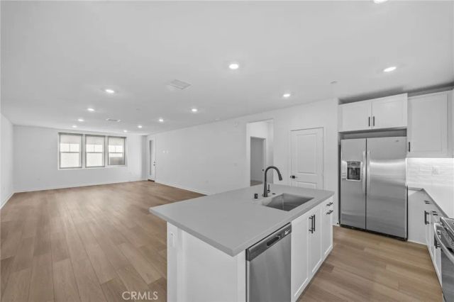 6137 Valentina Way 201, Eastvale, CA 92880