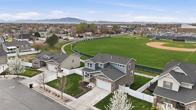 634 S 1550 W, Syracuse, UT 84075